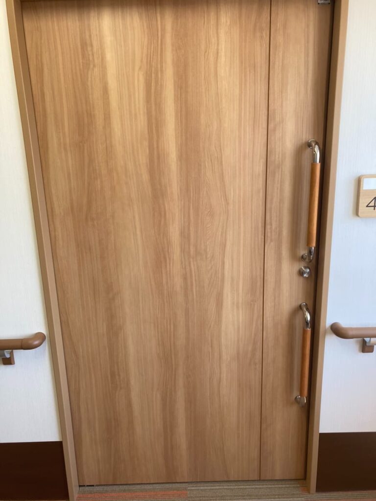 食一住宅型有料老人ホーム〈ベストライフ松戸中央〉の居室ドア
