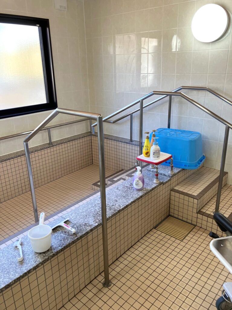 サービス付き高齢者向け住宅〈ぞうさんナーシングホーム柏青葉台〉の一般浴