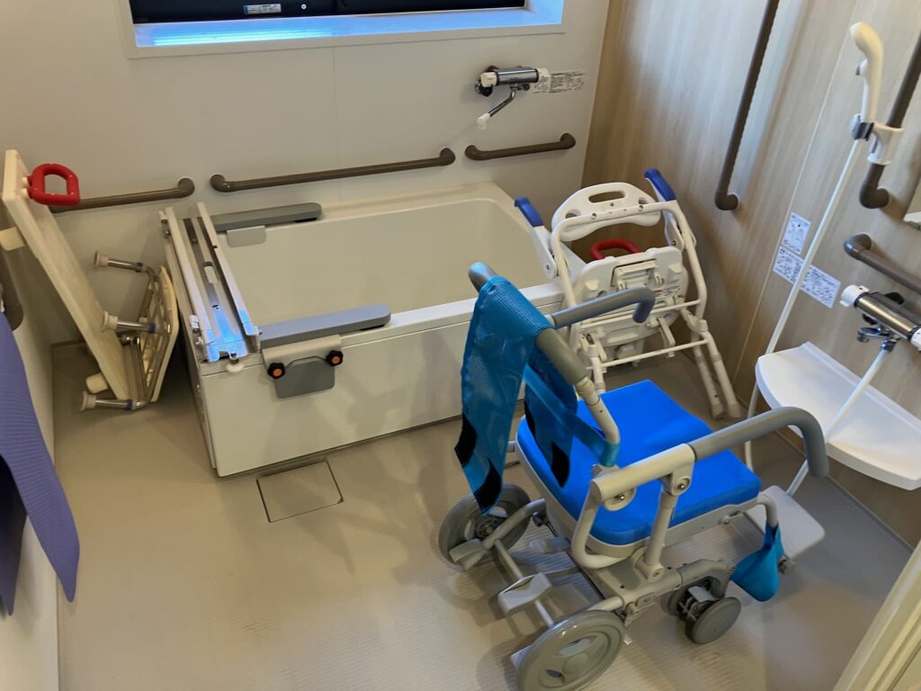 サービス付き高齢者向け住宅〈ぞうさんナーシングホーム柏青葉台〉の個浴