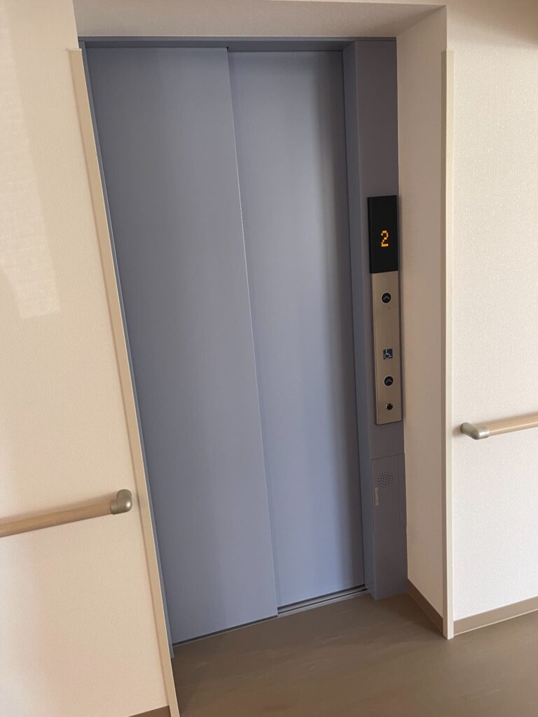 住宅型有料老人ホーム〈MYYケアリング取手〉のエレベータ―