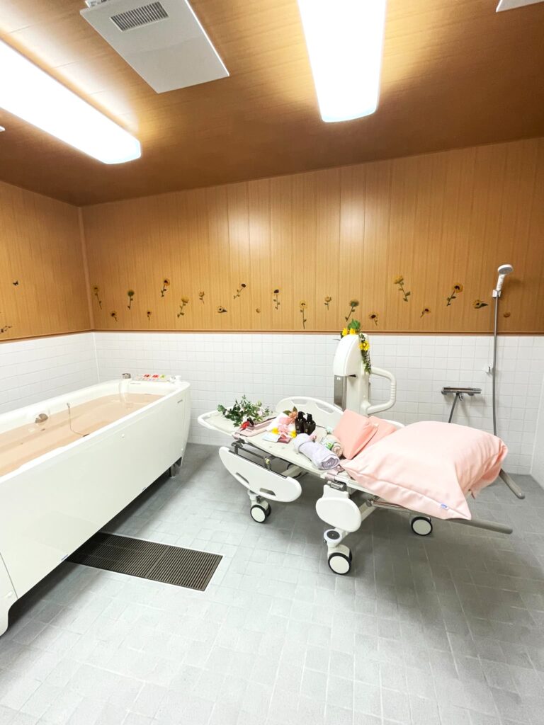 住宅型有料老人ホーム〈アルク千葉おゆみ野〉の機械浴